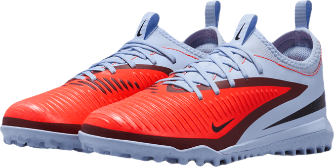 Nike Jr. Phantom 6 Low Academy Tacos de fútbol para pasto sintético (turf) para niños grandes