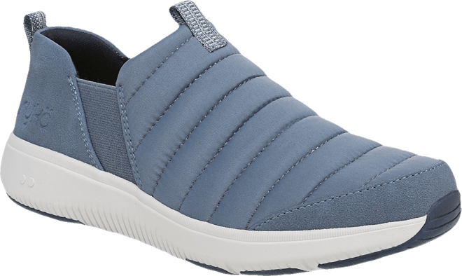 Women's Pursuit Round Toe Slip On Sneakers