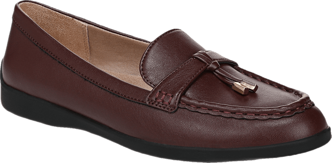 Women's Malta 3 Round Toe Slip On Tassel Loafers