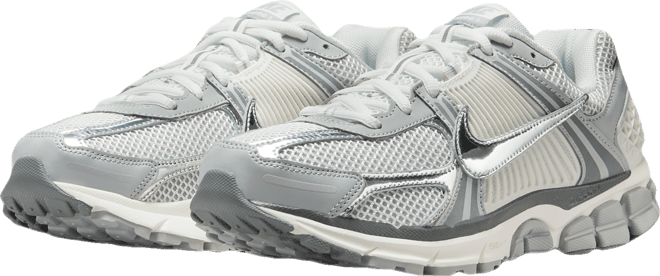 Nike Zoom Vomero 5 Men's Shoes