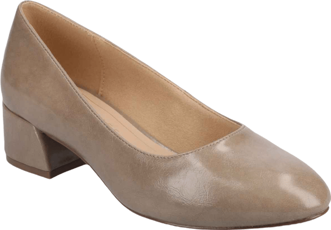 Women's Saarii Round Toe Block Heel Pumps