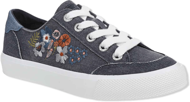 Women's Vivid 3 Lace Up Platform Sneakers