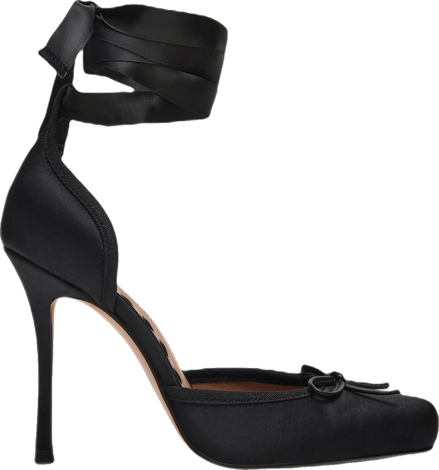 新品★STEVE MADDEN 黒のフラットクラシックバレリーナシューズ ♪♪ Steve Madden Black Leather Patent Toe Cap Ballet Heels