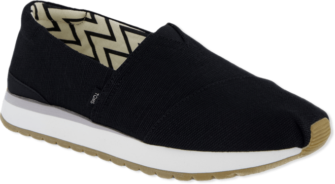 Women's Resident Plus Almond Toe Sneakers