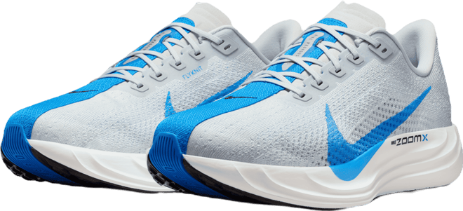 Nike Pegasus Plus Tenis de correr en pavimento para hombre