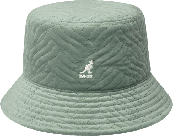 Plush Wave Puff Bucket