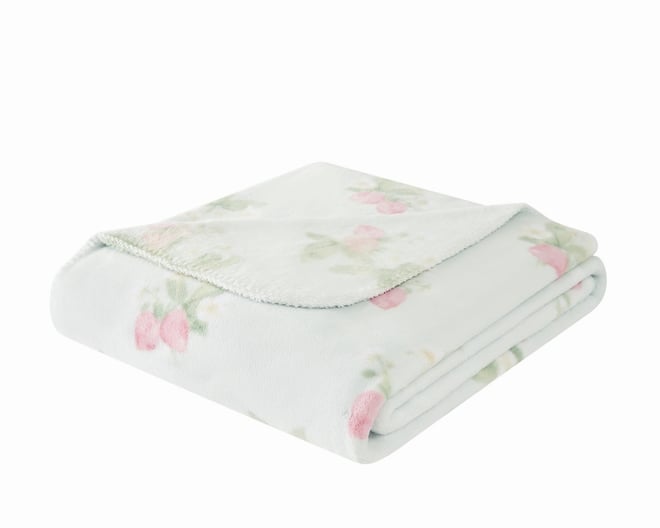 Strawberry Delight Throw, 50" x 70"