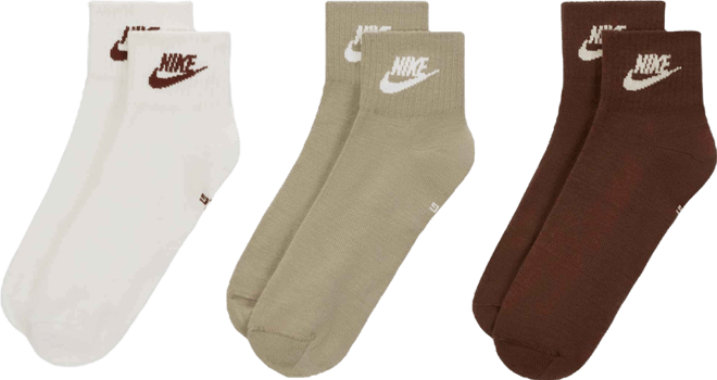Nike Everyday Essential Ankle Socks (3 Pairs)