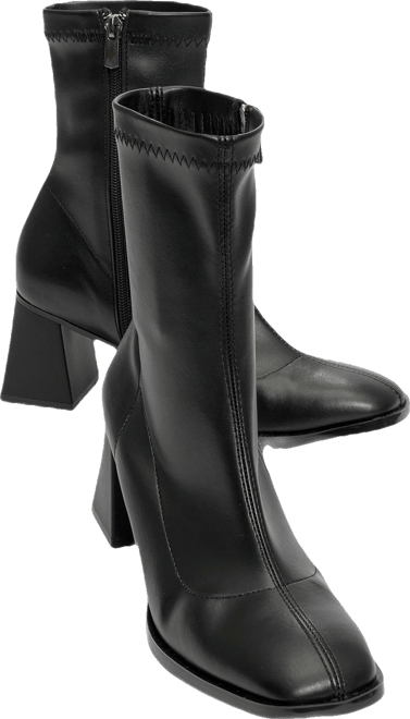 Plesa Chunky Heel Boot (Women)