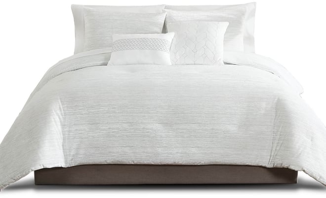 Hallmart Collectibles Selina Velvet 9-Pc. Comforter Set, Queen