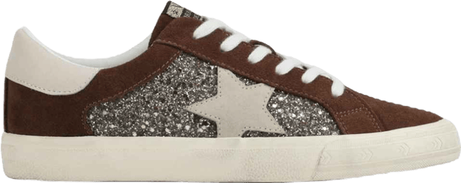 Women's's Sneaker by 