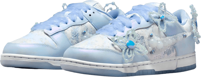 Nike Dunk Low Women's Artist Collection Women's Shoes