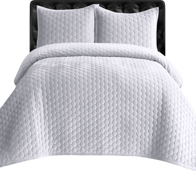 Lugano Honeycomb Velvet Oversized Solid 3 Piece Quilt Set, Queen