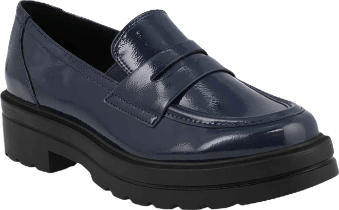 Women's Yoani Round Toe Lug Sole Loafers