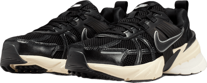 Nike V2K Run Tenis para mujer con detalles reflectantes