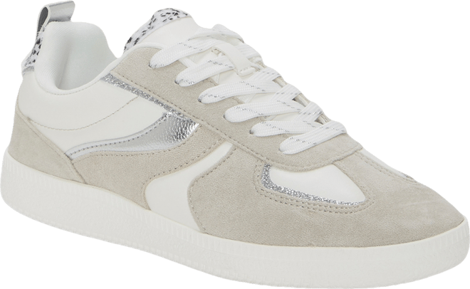 Women's Robyna Round Toe Sneakers