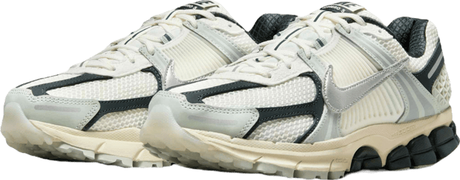 Nike Zoom Vomero 5 Women's Shoes with Reflective Accents