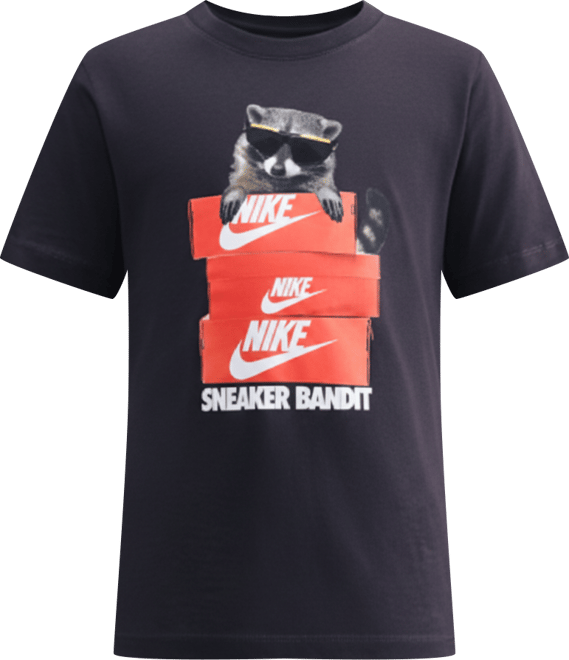 Nike Sportswear Older Kids' T-Shirt