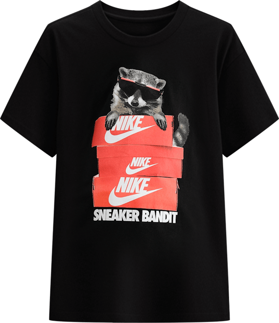 Nike Sportswear Older Kids' T-Shirt