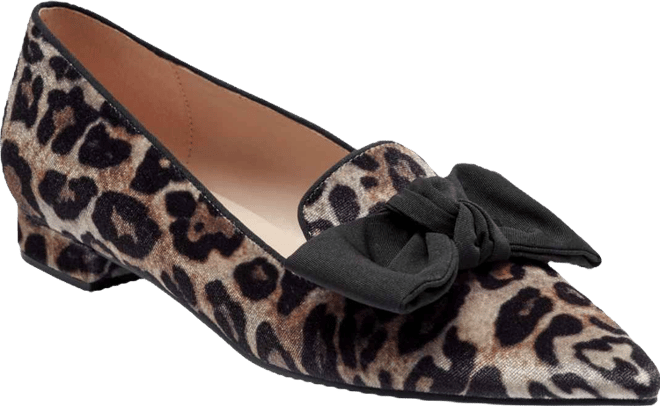 Women's Auggie Bow Pointed Toe Tailored Loafers