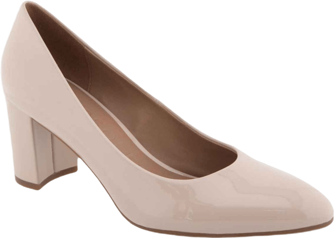 Betsy Pumps