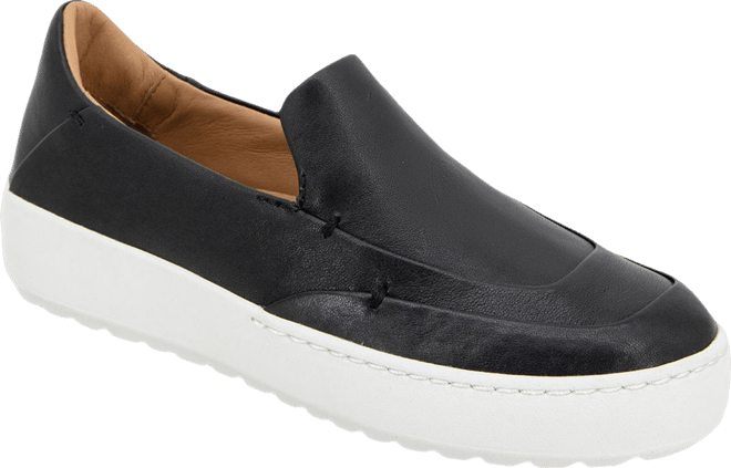 Women's Cami Casual Sneaker