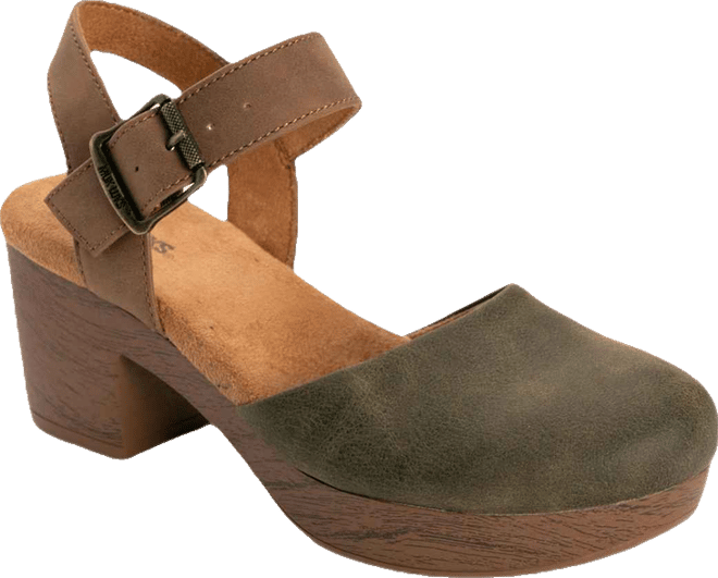 Women's Merritt Closed Toe Quarter Strap Shoe