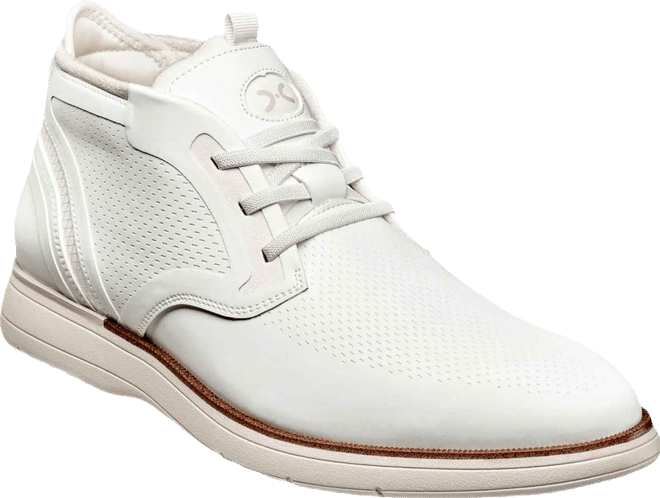 Men's Eastmont Almond Toe Chukka Boots