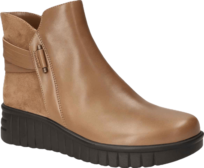 Women's Sueann Round Toe Ankle Booties