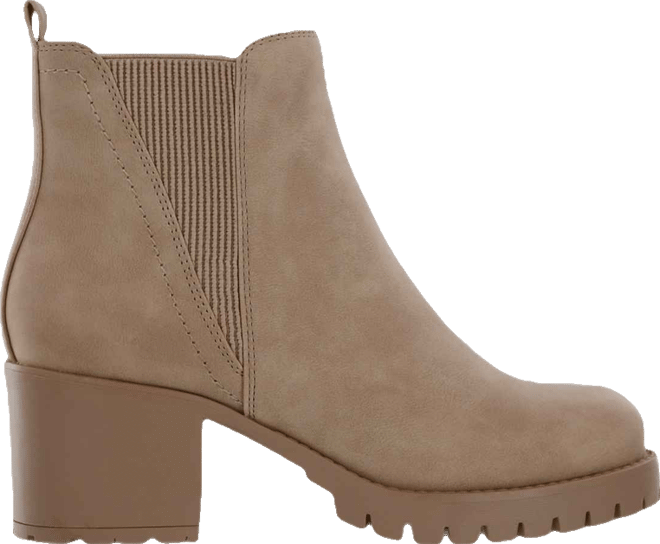 Women's Jody Lug Sole Wide-Width Chelsea Booties
