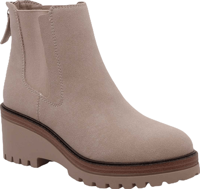 Women's Sefi Chelsea Lug Sole Booties