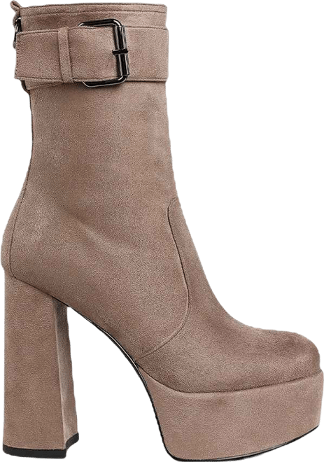 Wanderer Flared Block Heel Mid-Calf Boots