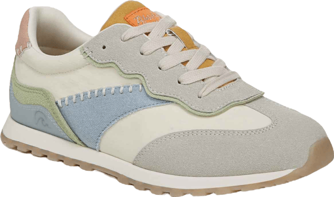 Women's Valley Round Toe Lace Up Sneakers