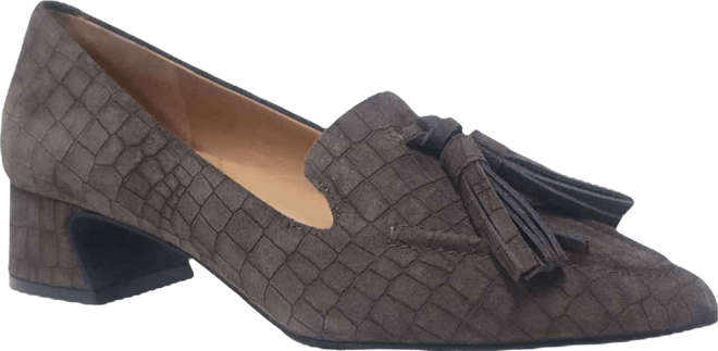 Women's Glova Tassle Pointy Toe Pumps