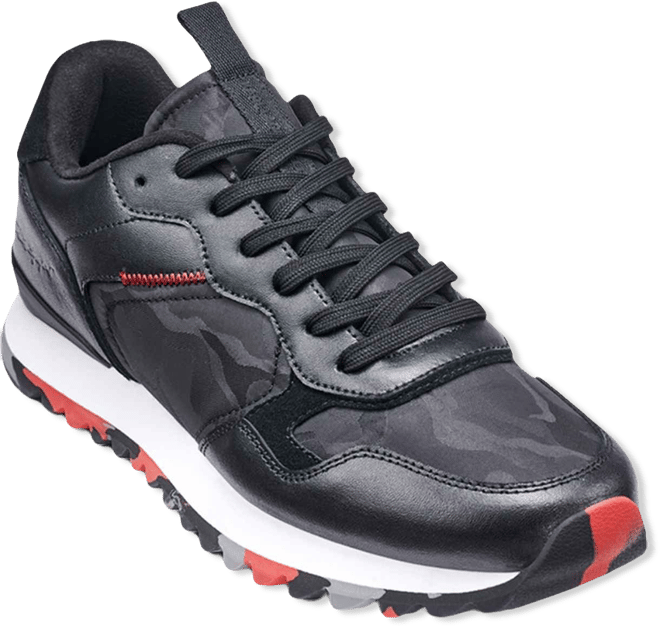 Men's Camo Runner Sawtooth Sole Sneaker