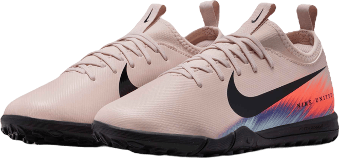 Nike United Jr. Mercurial Vapor 16 Academy Older Kids' Turf Low-Top Football Shoes