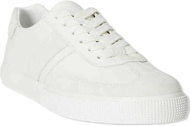 Women's Braylee Round Toe Sneakers