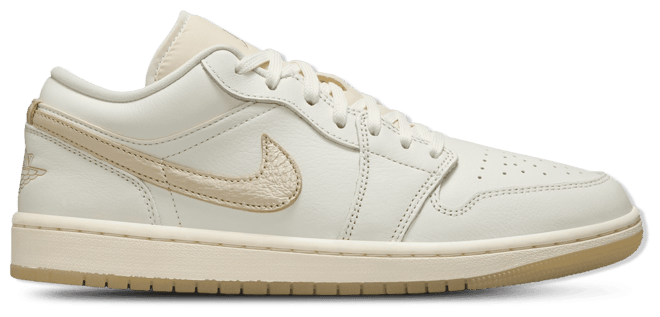 Jordan Air Jordan 1 Low Se V2 - Women's | Foot Locker