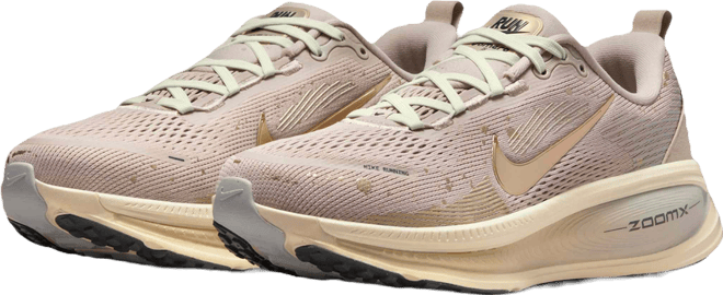 Nike Vomero 18 SE Women's Road Running Shoes