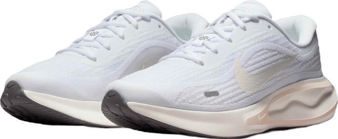 Nike Journey Run Tenis de correr en pavimento para mujer