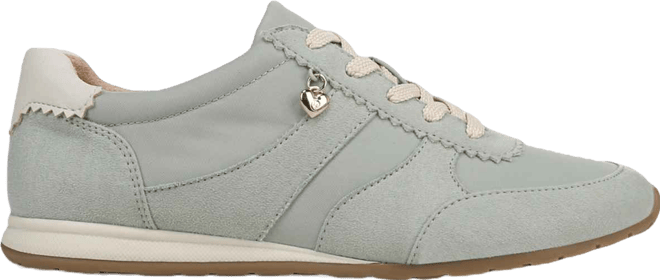 Women's Fearless Lace-up Sneakers