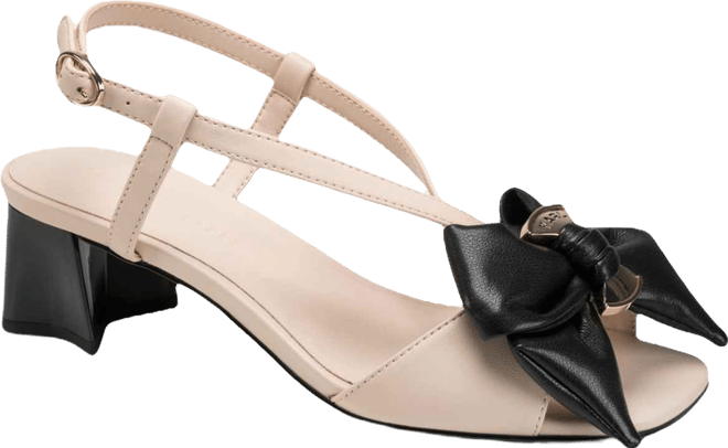 Women's Suttyn Buckle Sandals