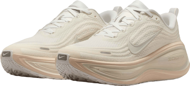 Nike Vomero Plus รองเท้าวิ่งโร้ดรันนิ่งผู้หญิง