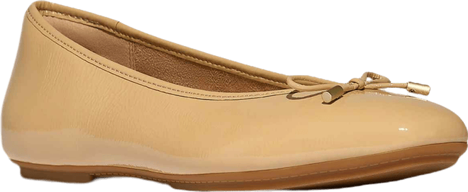 Women's Delicato Bow Textured Patent-Leather Ballet Flats