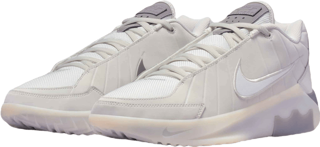 LeBron Witness 9 Basketball Shoes