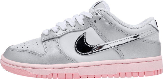 Women's Nike Dunk Low LX Casual Shoes | JD Sports