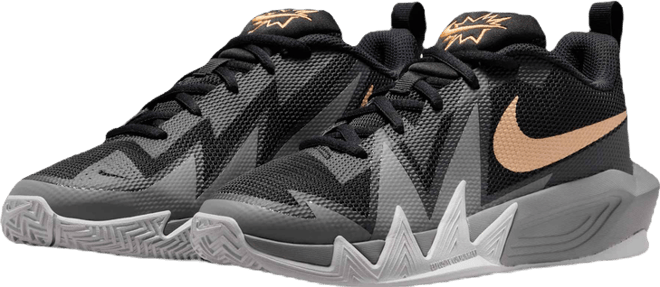 Nike S.T. Dynamite Tenis de básquetbol para niños grandes