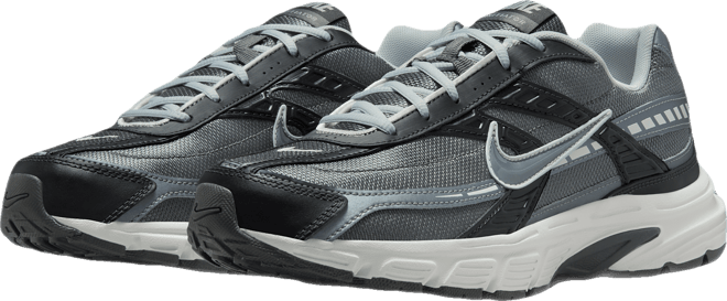 ナイキ イニシエーター メンズシューズ