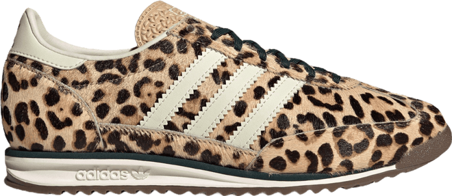 adidas gazelle silver green womens adidas Samba Indoor Shoes, Black/White/Red / 7.5 main image 0