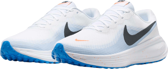 Nike Revolution 8 Tenis de correr en pavimento para hombre (extraanchos)